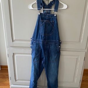 gap jean overalls xs